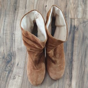 Chinese Laundry Kristin Cavallari Brown Ankle Booties Women's Size 10.